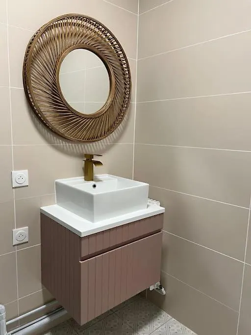 Apartment Luxe Studio Chic Aux Buttes-Aux-Cailles A 5Min Du Metro, Parking Prive Disponible Paris France